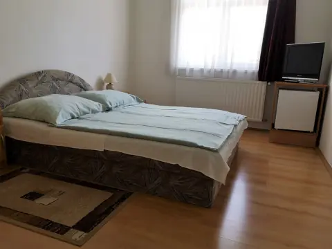 Kétágyas szoba